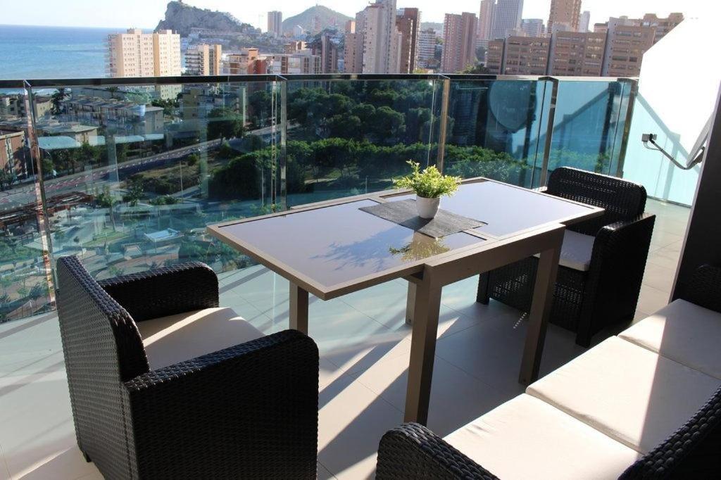 Sunset Drive, Cerca De La Playa Poniente Apartment *